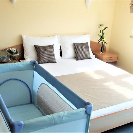 Hotel Central Slavonski Brod Luaran gambar