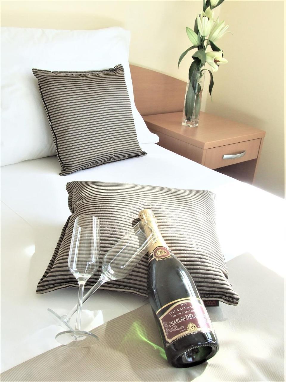 Hotel Central Slavonski Brod Luaran gambar