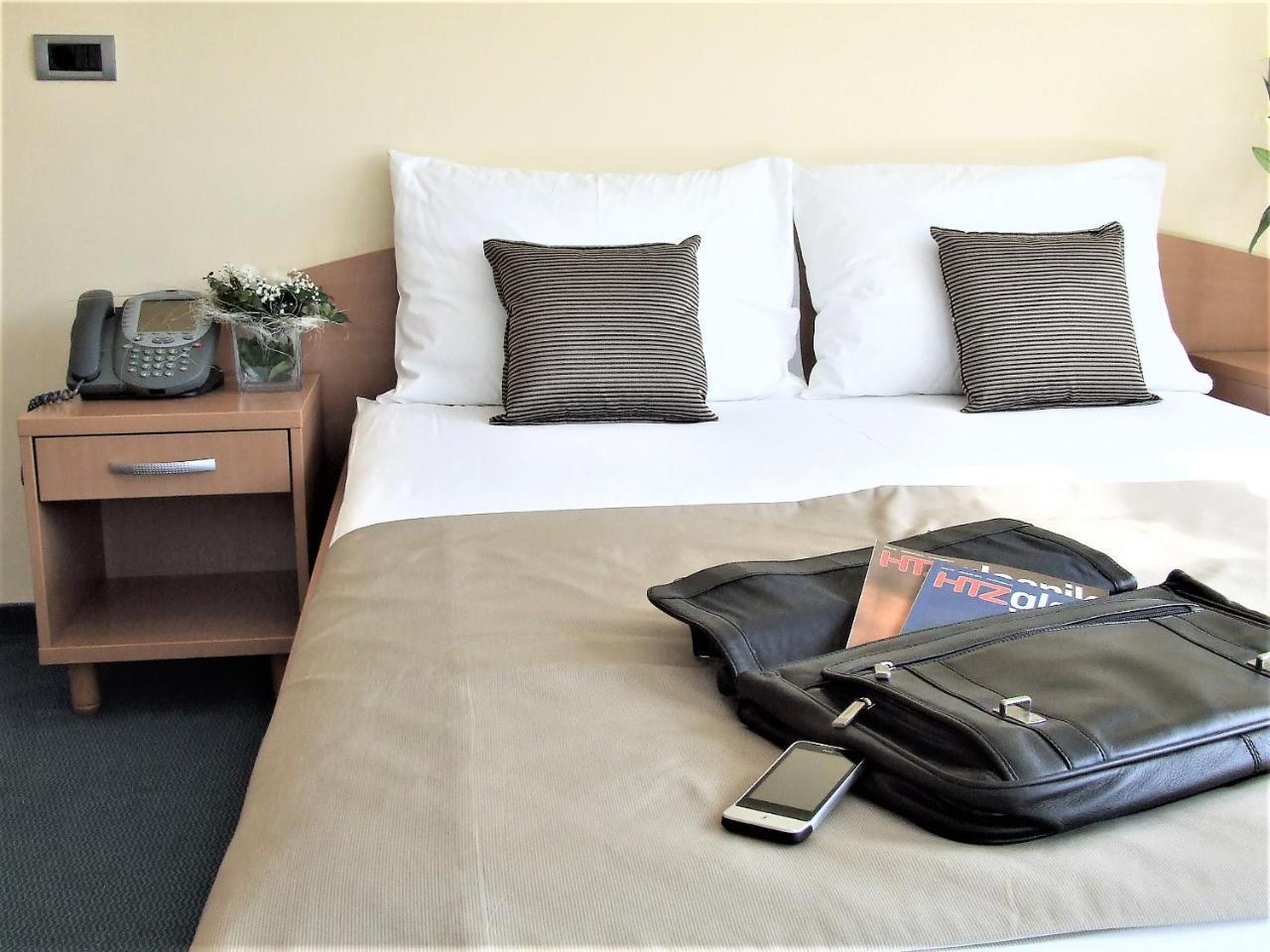 Hotel Central Slavonski Brod Luaran gambar