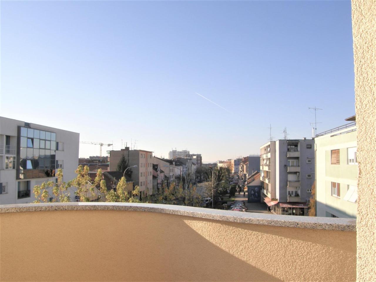 Hotel Central Slavonski Brod Luaran gambar